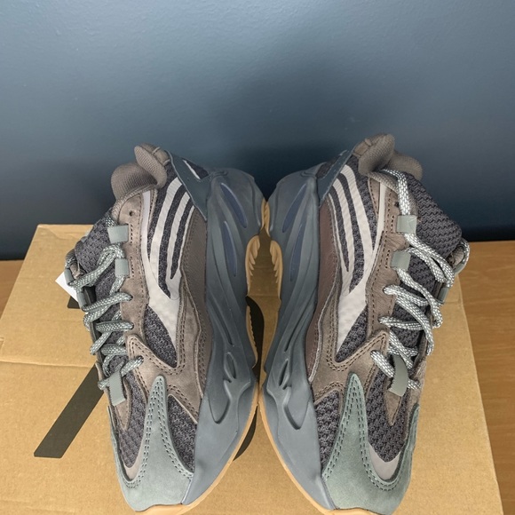 Yeezy Shoes - YEEZY 700 GEODE